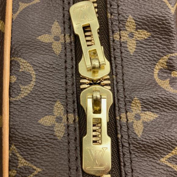 LOUIS VUITTON Brown Monogram Boston Bag - Picture 15 of 16